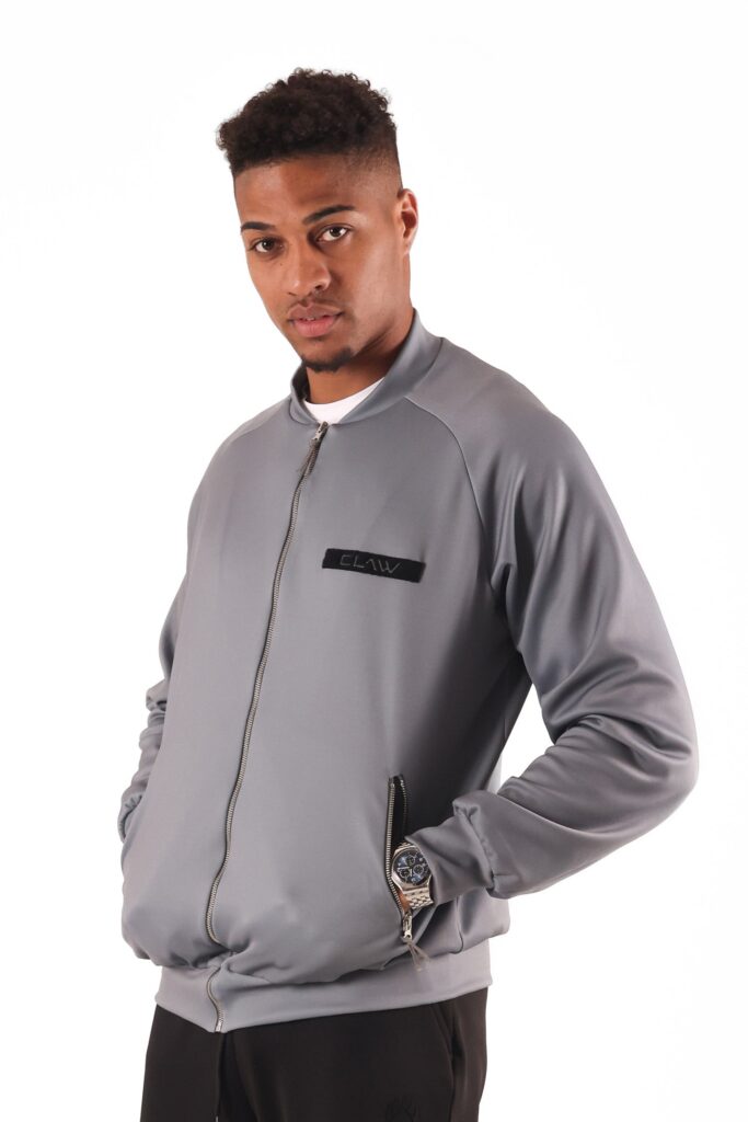 BOMBER