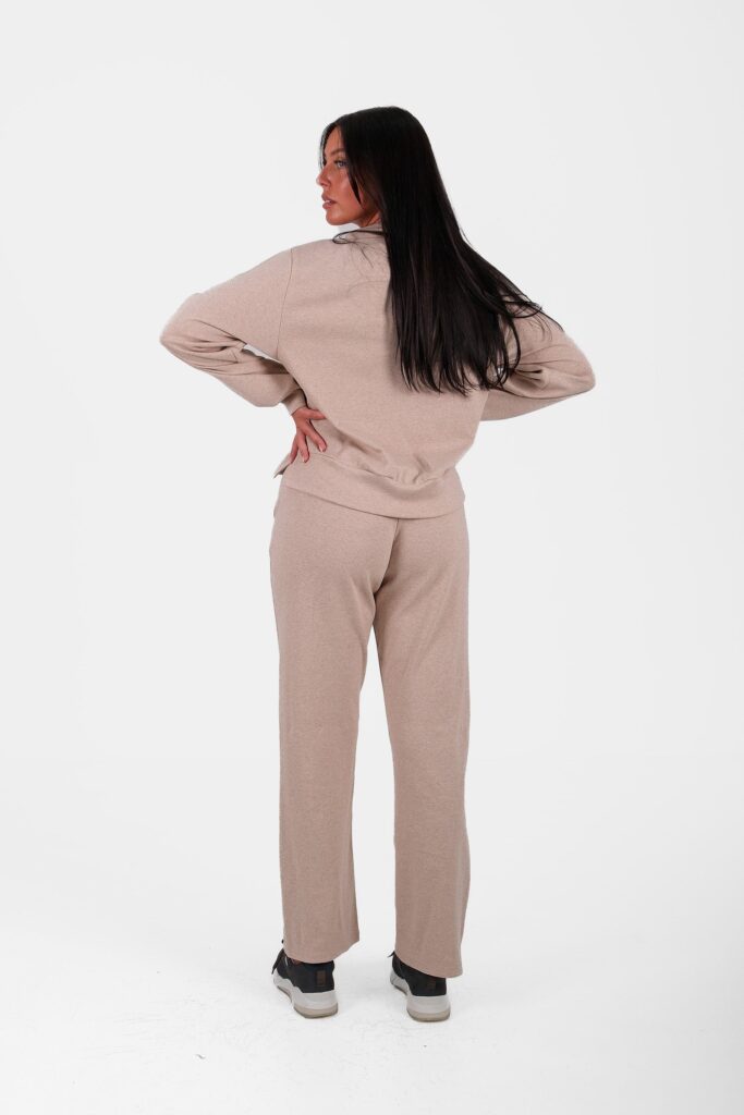 SWEAT & CALÇA - OFERTA de T-SHIRT